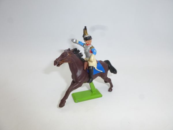 Britains Deetail Waterloo, French cuirassier, sabre in front of his body