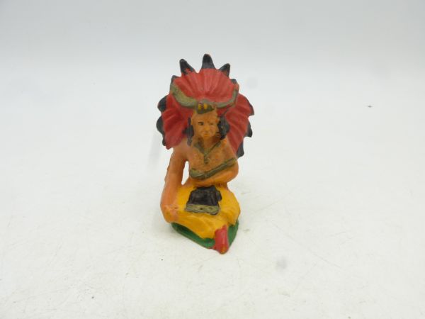 Starlux Chief sitting - with great headdress