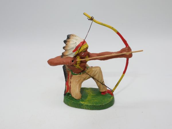 Elastolin Masse Indianer kniend Bogen schießend, beige Hose