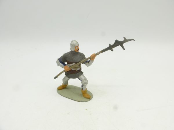 Knight advancing (approx. 5 cm)