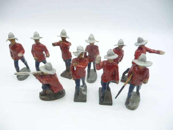 Group of Canadians (10 figures) - with damages, probably modification