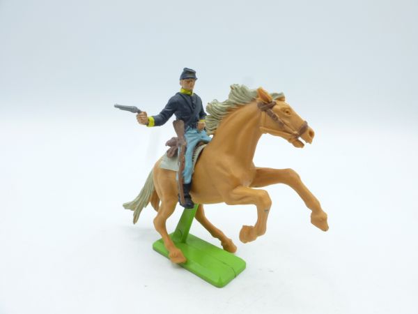Britains Deetail Union Army Soldier riding, firing pistol sideways