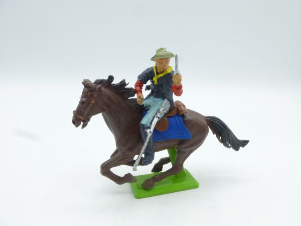 Britains Deetail US Cavalryman / Soldier 7th Cavalry riding with pistol