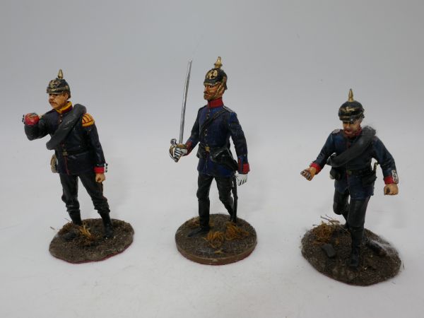 Kaiserliche Armee 3 Figuren mit kleinen Defekten (ähnlich Hachette, 6 cm)