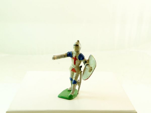 Heimo Knight standing, presenting shield