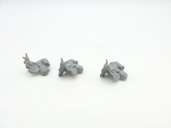Timpo Toys 3 dark grey saddles