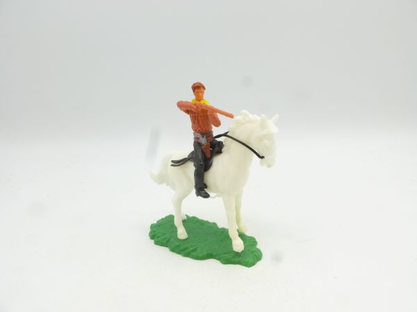 Elastolin 5,4 cm Cowboy riding (without hat), shooting rifle
