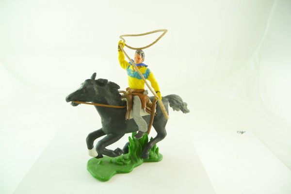 Britains Swoppets Cowboy 1. version riding with lasso - great horse, great figure