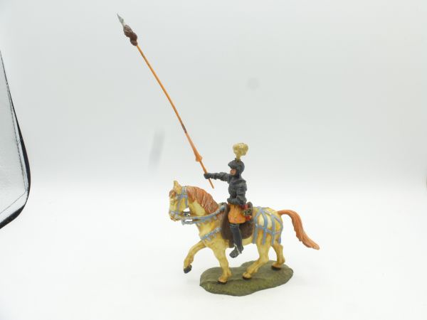 Elastolin 7 cm (damaged) Lancer on pacing horse, No. 9077, painting 2