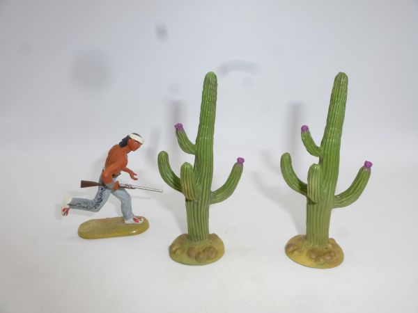 2 Cactus, well fitting to the 7 cm Elastolin series - without figure (!)