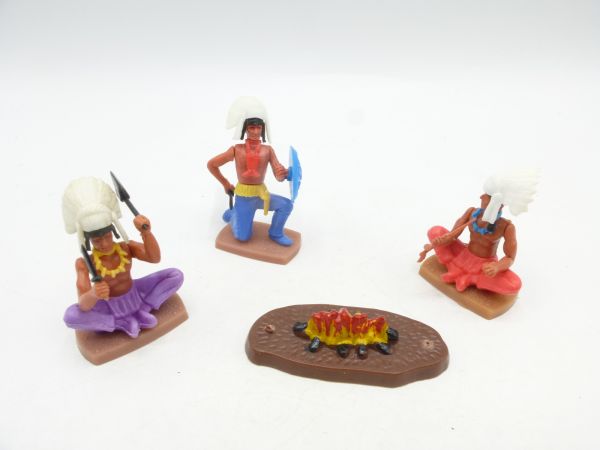 Plasty Campfire scene, 4 figures