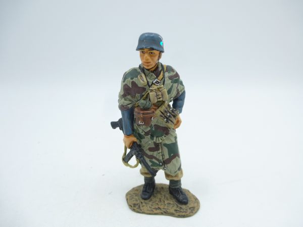 King & Country Paratrooper with MG