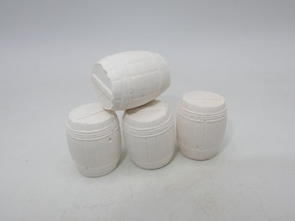 Elastolin 4 Fässer aus Resin (unbemalt), schön passend zur 7 cm Serie