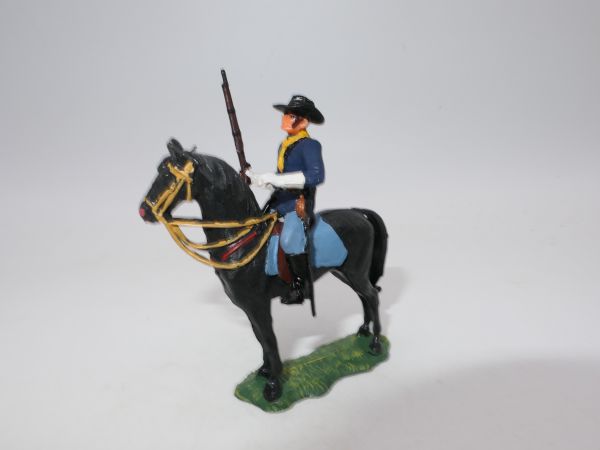 US cavalryman, officer on standing horse with rifle - nice 4 cm modification