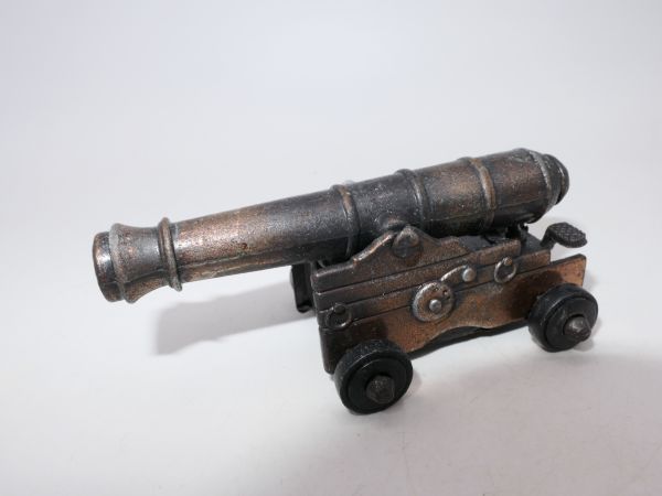 Cannon / naval gun (length 8 cm, metal)