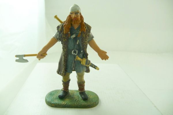 Modification 7 cm Viking standing with battle axe / hatchet, arm outstretched - great modification