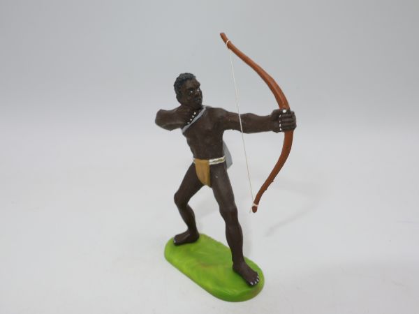 Preiser 7 cm African standing with bow, No. 8208 - painting see photos
