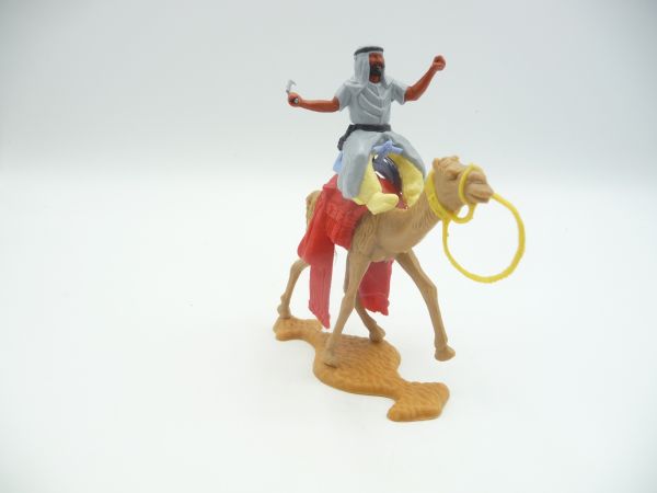 Timpo Toys Camel rider with sabre (grey, yellow trousers), yellow bridle