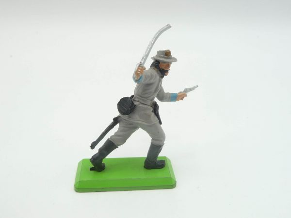 Britains Deetail Officer with sabre + pistol