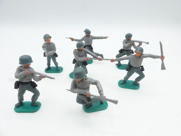 Timpo Toys Great set of German soldiers 1st version (7 figures)