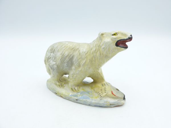Polar bear with fish - incredibly beautiful figure in great condition