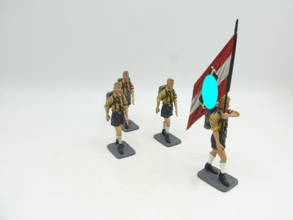 The Collectors Showcase Set Hitler Youth marching (4 figures incl. flag bearer)