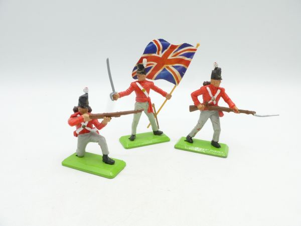 Britains Deetail Waterloo 3 English soldiers standing