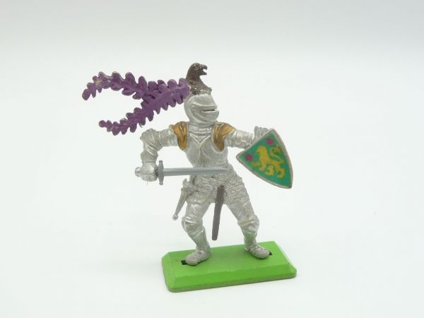 Britains Deetail Knight 1st version standing with sword + shield