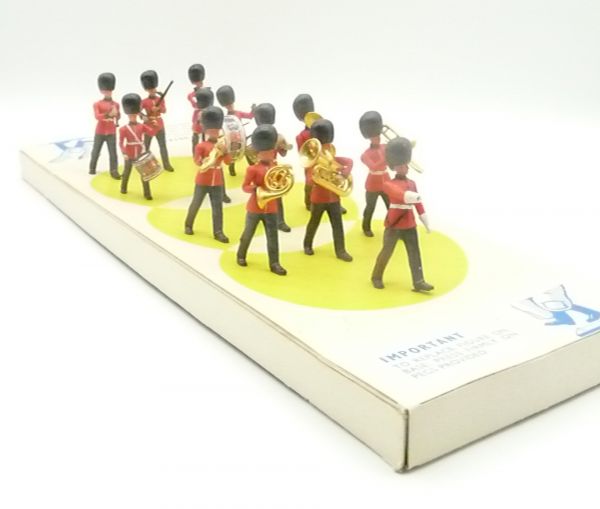 Britains Swoppets Great set of Guards Band on display (13 figures)