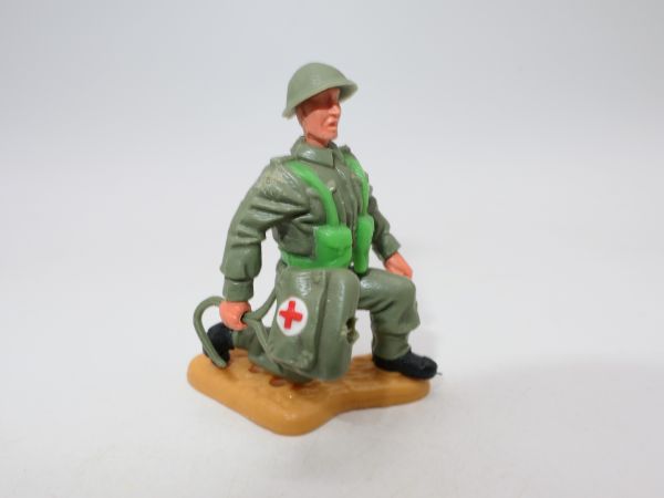 Timpo Toys Englischer Soldat / Sanitäter mit extrem seltener Militärtasche
