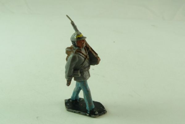 Lone Star Confederate Army Soldier, rifle shouldered