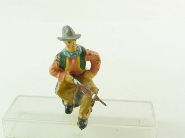 Elastolin Composition Cowboy sitting with rifle (post-war) - used condition