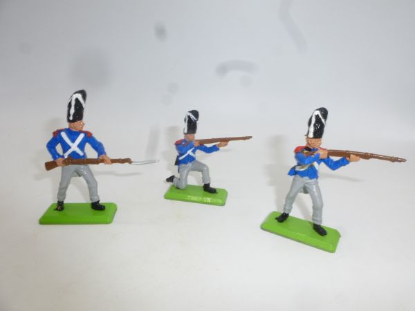Britains Deetail Waterloo 3 French soldiers on foot