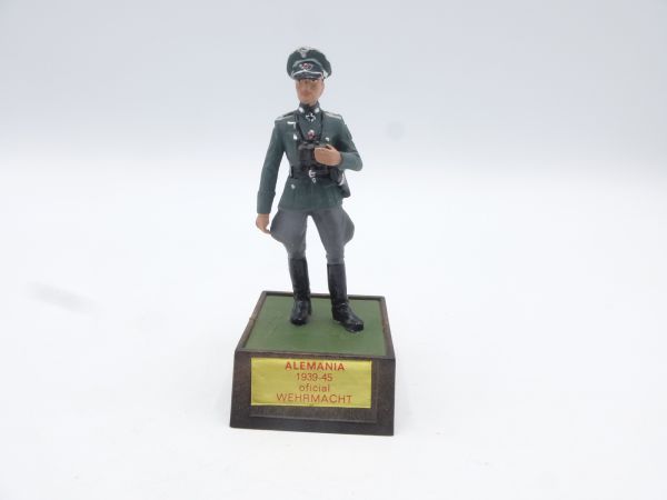 Deutscher Offizier Wehrmacht mit Fernglas - auf Sockel (5,6 cm)