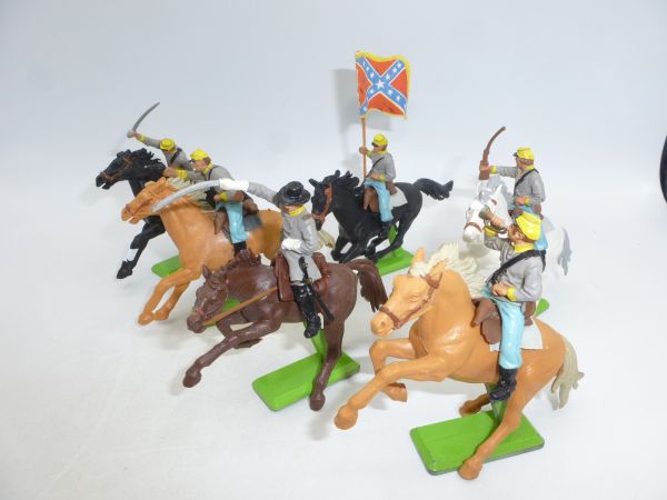 Britains Deetail Southerners riding (6 figures) - nice set