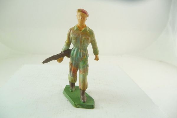 Starlux Französischer Soldat mit Gewehr