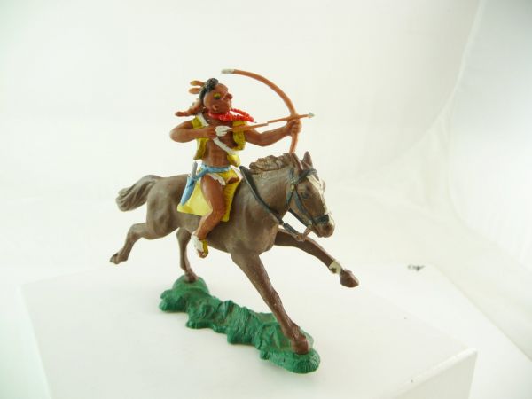 Britains Swoppets Indian riding, shooting with bow