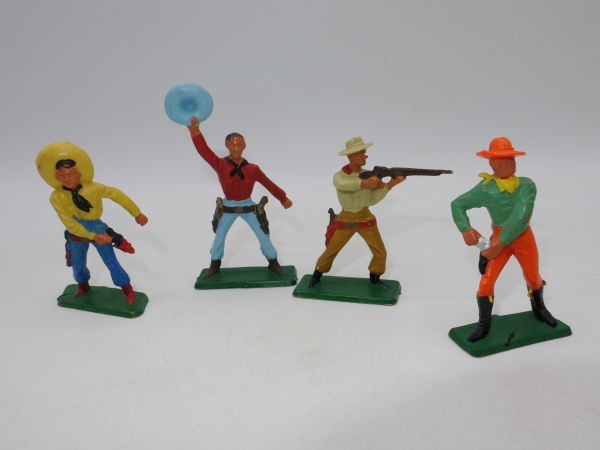 Starlux Group of Cowboys (4 figures)