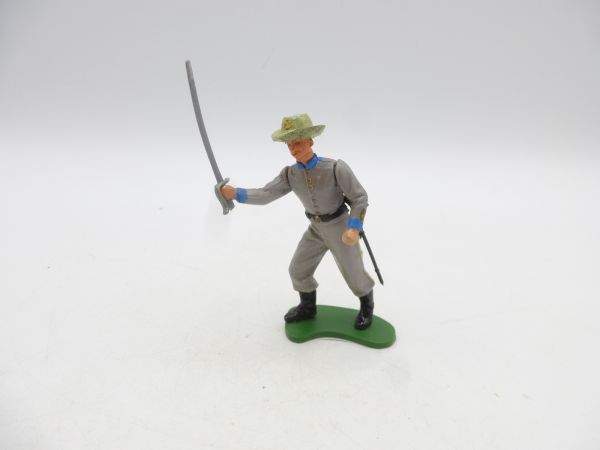 Britains Swoppets Southern officer advancing with sabre
