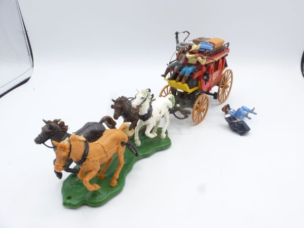 Britains Deetail Four-horse stagecoach with coachman, passenger