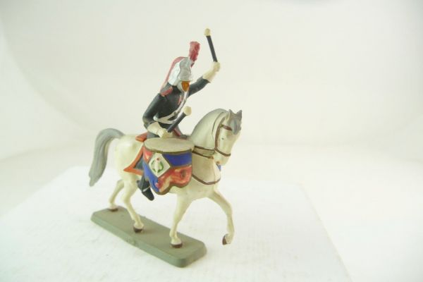 Starlux Waterloo: Soldier on horseback with drum