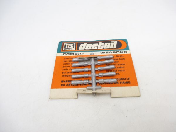 Britains Deetail Combat Weapons (silver) - on card