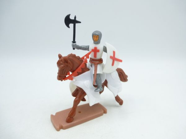 Plasty Crusader riding with battle axe + shield