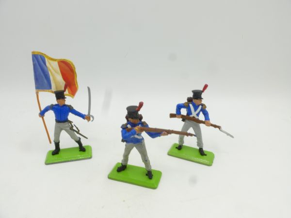 Britains Deetail Waterloo soldiers, French (3 figures) incl. flag bearer