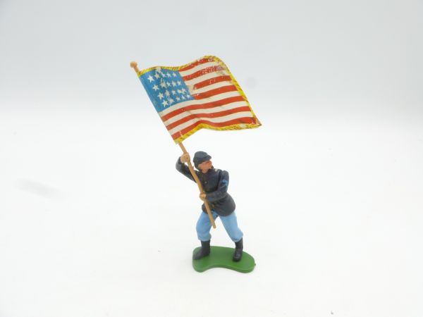Britains Swoppets Union Army soldier advancing with flag