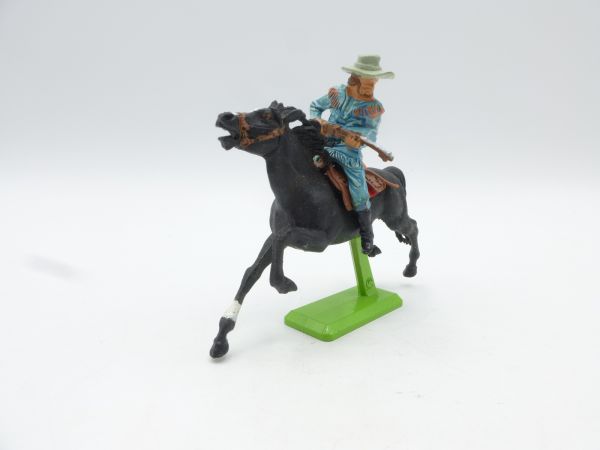Britains Deetail Cowboy riding, spear in front of the body - rare horse