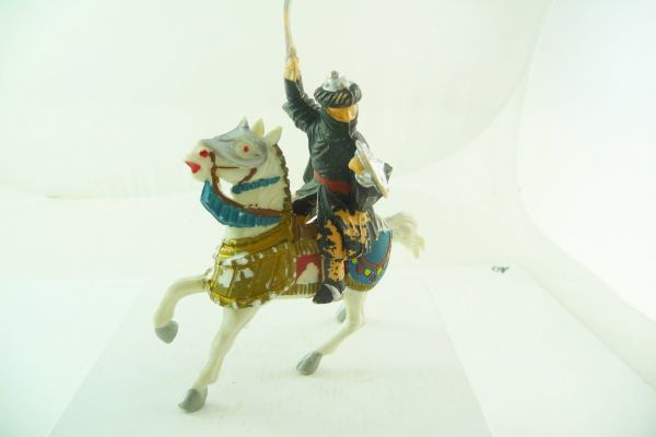 Reamsa Saracen riding with scimitar + shield