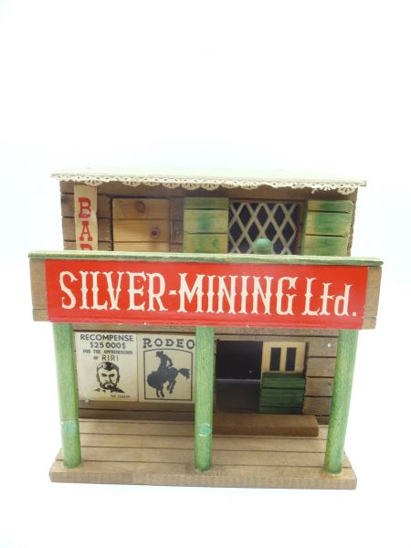 Vero Silver Mining Ltd. Haus - bespielter Zustand