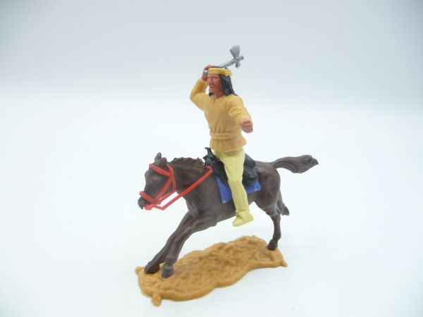 Timpo Toys Apache riding beige lunging with tomahawk