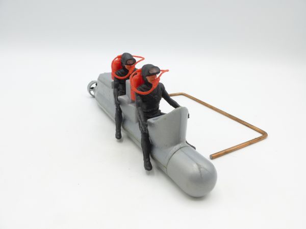 Timpo Toys Submarine with divers (red tanks)